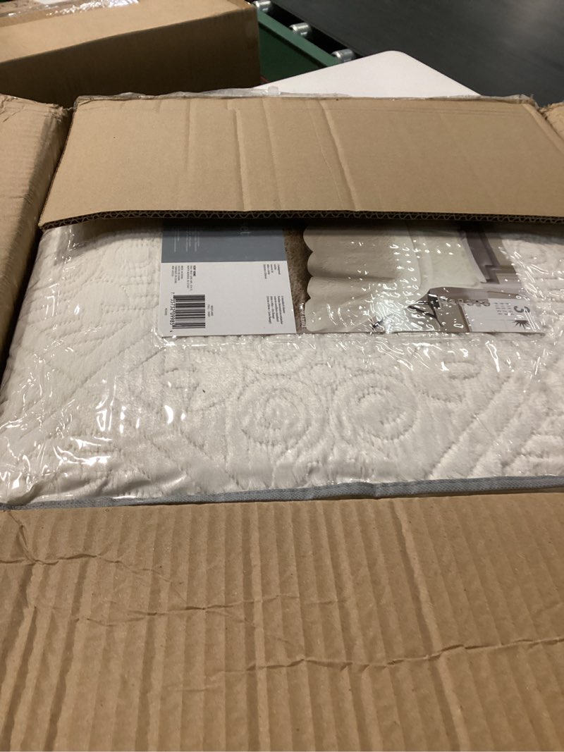 Condition photo showing New/Like New for vcny home full size bedding set - 3 piece | bedspread & 2 shams | elegant embossed design | plush quilt set | chic home decor | soft, cozy & durable | fade & wrinkle resistant | westland ivory full ivory