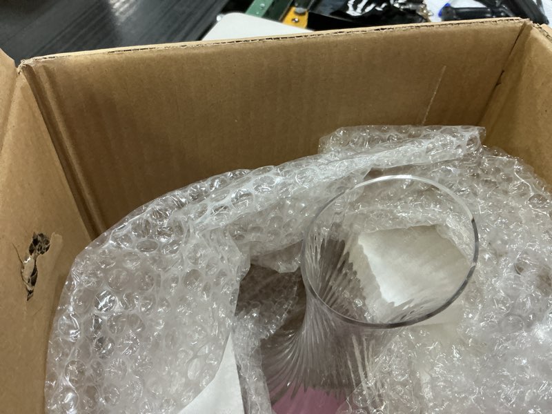 Condition photo showing Good Condition for pink wine decanter with natural cork stopper for valentine& spring summer - red wine carafe in elegant hand-blown lead-free crystal glass design for holiday, dinner, tabletop, 60oz standard capacity clear wine decanter with aerator set