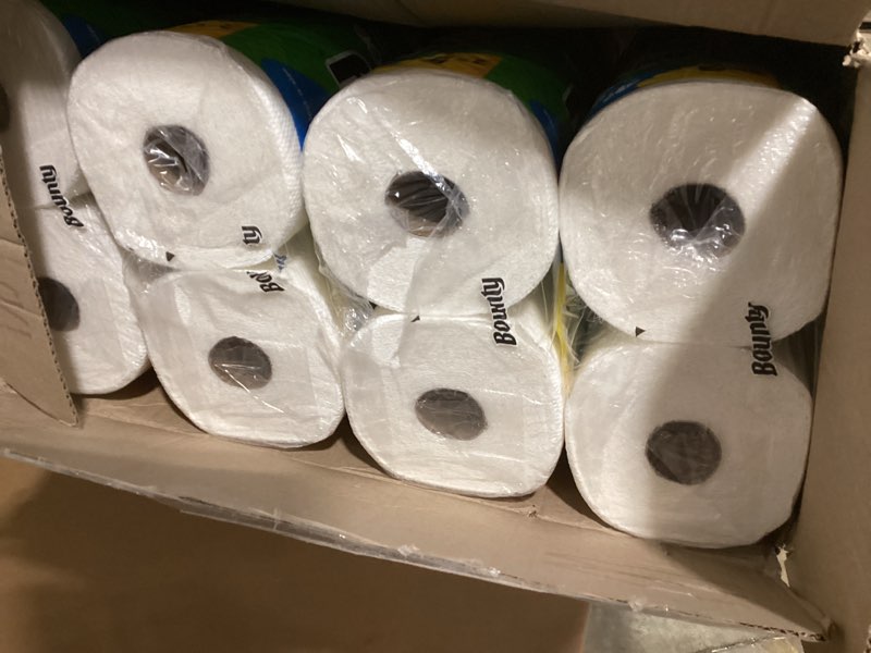 Condition photo showing Good Condition for bounty paper towels quick size, white, 16