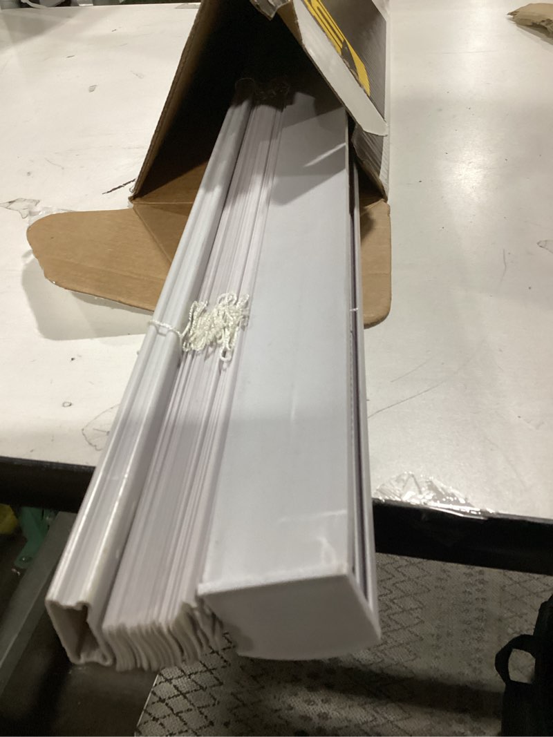 Condition photo showing Good Condition for BlindsAvenue Cellular Honeycomb Cordless Shade, 9/16" Single Cell, Light Filtering, White, Size: 21" W x 72" H