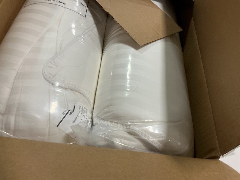 Condition photo showing New/Like New for Beckham Hotel Collection Bed Pillows Standard/Queen Size Set of 2 - Original Soft Down Alternative Pillow for Sleeping - Soft Support for Back, Stomach or Side Sleepers