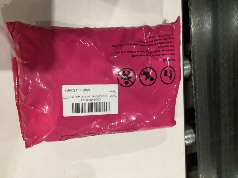Condition photo showing New/Like New for Yanky Twist Crochet Hair 8 Inch Pre Twisted Spring Mini Twist 7 Packs Passion Twist Styles Curly Ends Hair Extensions for Women, OT30 8 Inch OT30