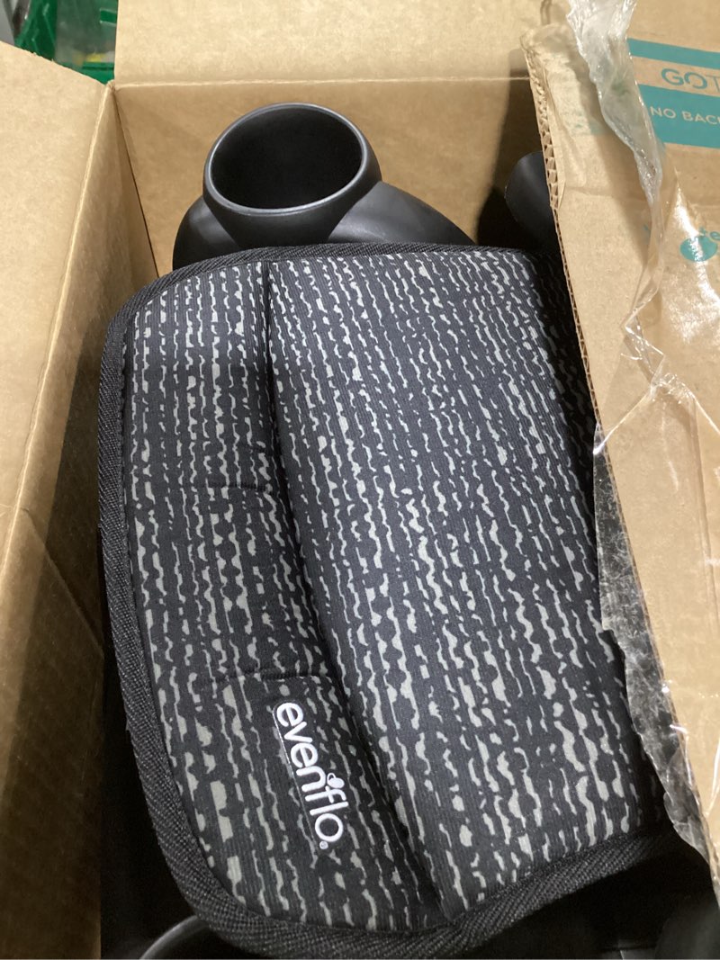 Condition photo showing Good Condition for evenflo gotime no back booster car seat (static black)