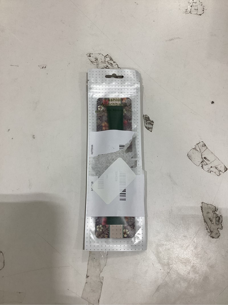 Condition photo showing New/Like New for Leather Magnetic Band Compatible with Apple Watch Bands 38mm 40mm 41mm 42mm 44mm 45mm 46mm 49mm, Top Grain Genuine Leather iWatch band, Designer Dressy Luxury Strap for Women Men Pine Green 38/40/41MM/(42MM-2024 Series 10)
