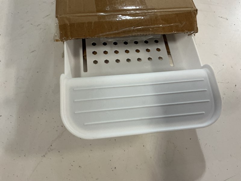 Condition photo showing Good Condition for bath tub tray - stretchable, strong load-bearing, plastic, anti-slip design - ultimate bathtub caddy tray (white)