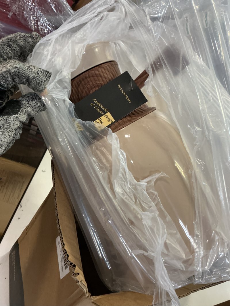 Condition photo showing Good Condition for EXCO 1.0L/34Oz Premium Thermal Coffee Carafe, Glass Lined Insulated Carafes for Keeping Hot, Elegant Coffee Tea Pot Vacuum Termos, Drink Beverage Dispensers, 12H Heat 24H Cold (Kahki+Wood Color)