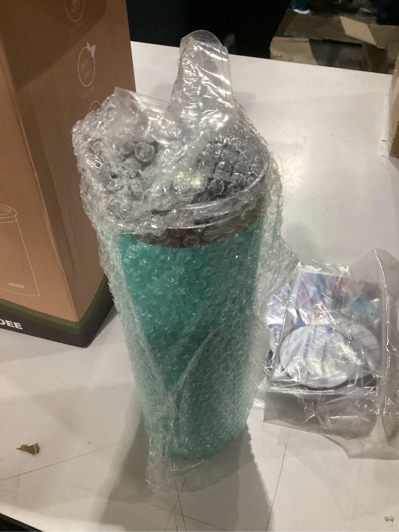 Condition photo showing Good Condition for koodee 20 oz tumbler with lid and straw -4 pack insulated skinny tumblers stainless steel double wall water cup (white/teal/sky blue/baby pink) white-teal-sky blue-baby pink 12 ounces