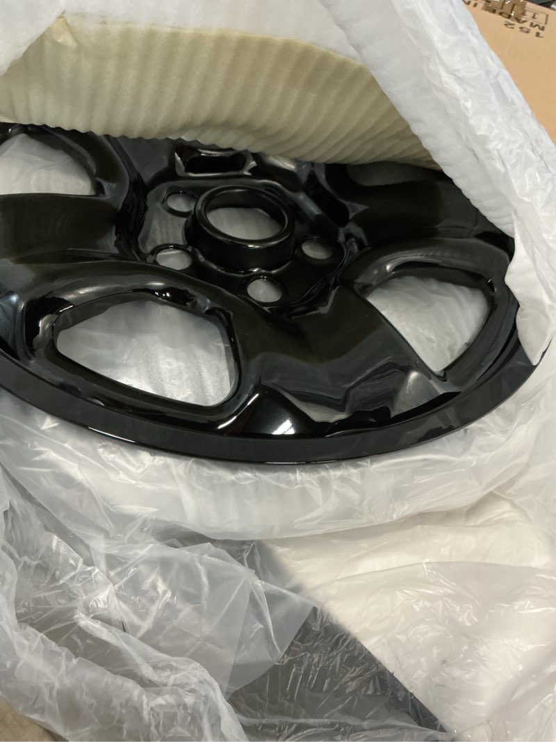 Condition photo showing Good Condition for 16 inch abs wheel skins for 2012-2016 honda cr-v, fits oem steel wheels #42700-t0a-a01 / #42700-t1w-a01, chrome silver snap-on wheel covers 4-pack
