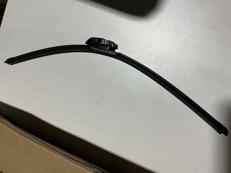Condition photo showing Good Condition for bosch 26ca clear advantage beam wiper blade; 26" - single 26ca (26")