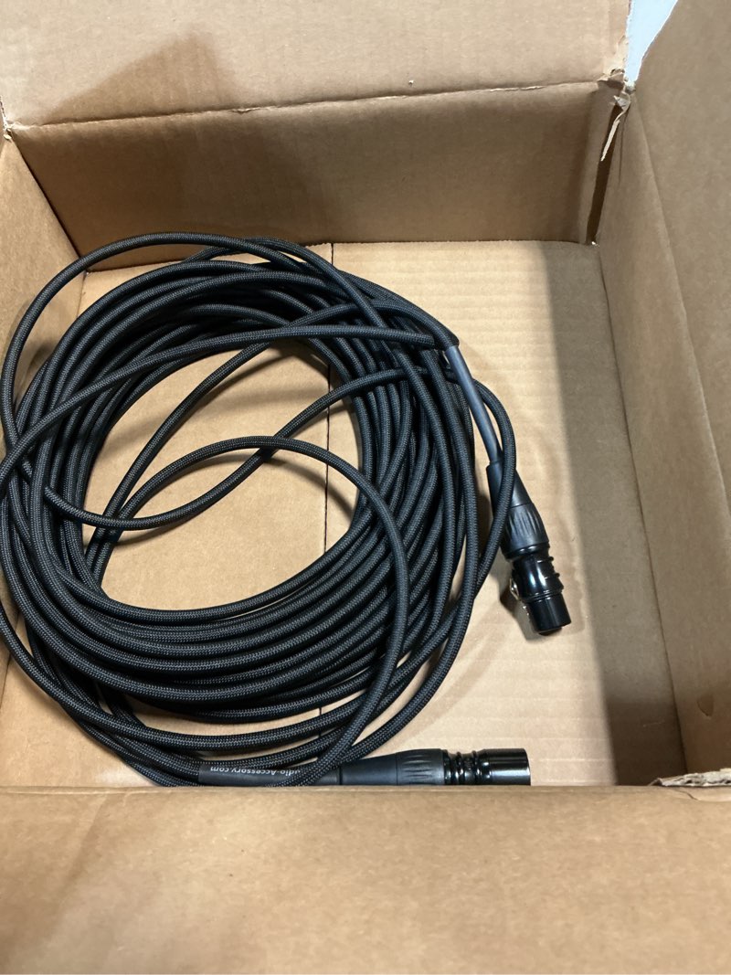Condition photo showing Good Condition for 20awg 99.99% ofc xlr cables 100ft nylon braided - professional designed for stage - gold plated connectors from rean-neutrik brand, kevlar-reinforced, shielded xlr microphone cable 100ft, 1 pack basic series, rean