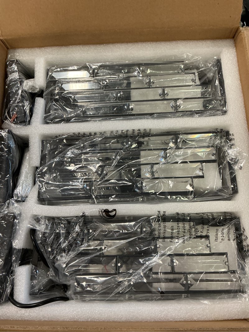 https://lotting-media.assets.bidfta.com/lotting_151faffc-ecbf-411b-af6e-5352ac283c62