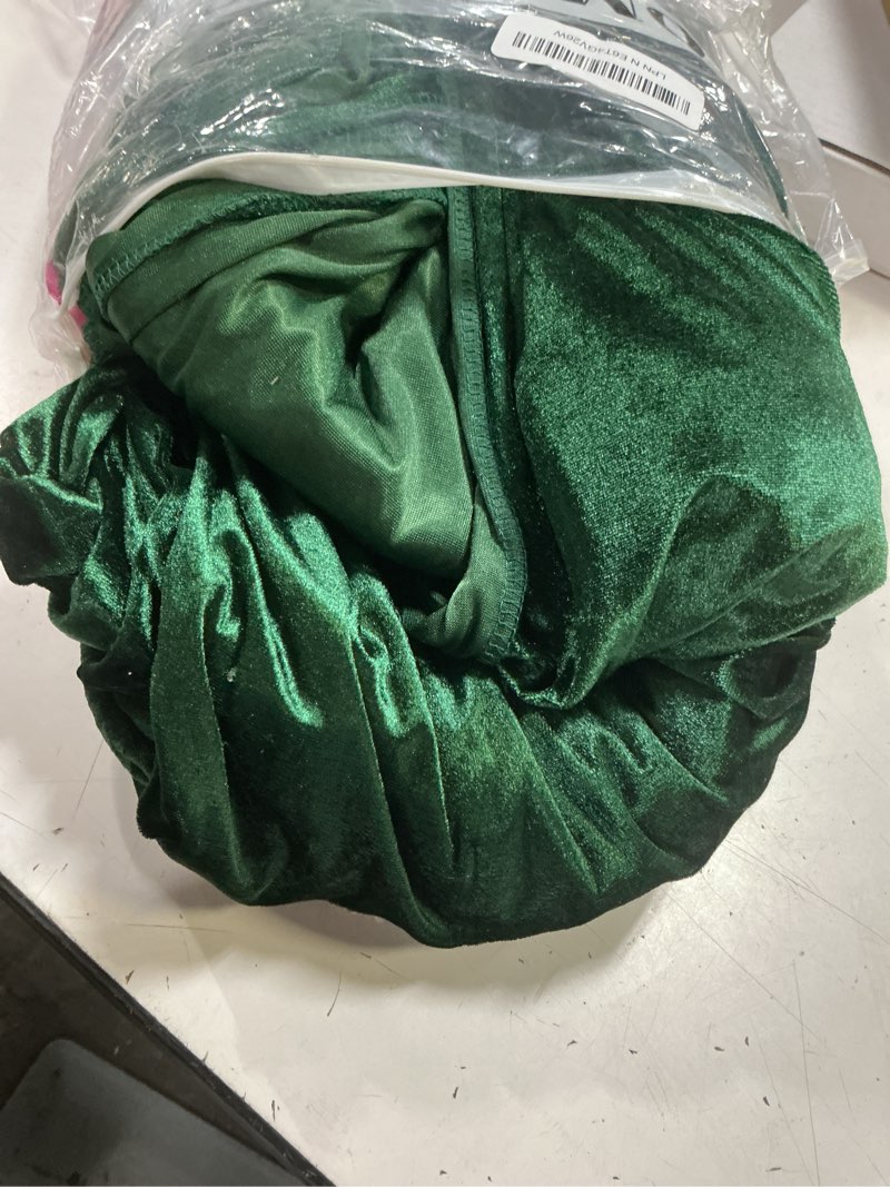 Condition photo showing As Is for fuhsy green wedding aisle runner velvet aisle runner for wedding ceremony 4ftx30ft beach carpet runners for party cloth aisle runners for weddings outdoor aisle floor runner runway rug for church 4' x 30' (rectangular) emerald green