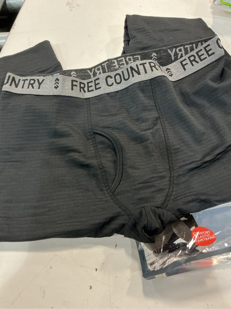 Condition photo showing Good Condition for (size:l)free country men's microtech heat cocarber base layer pant
