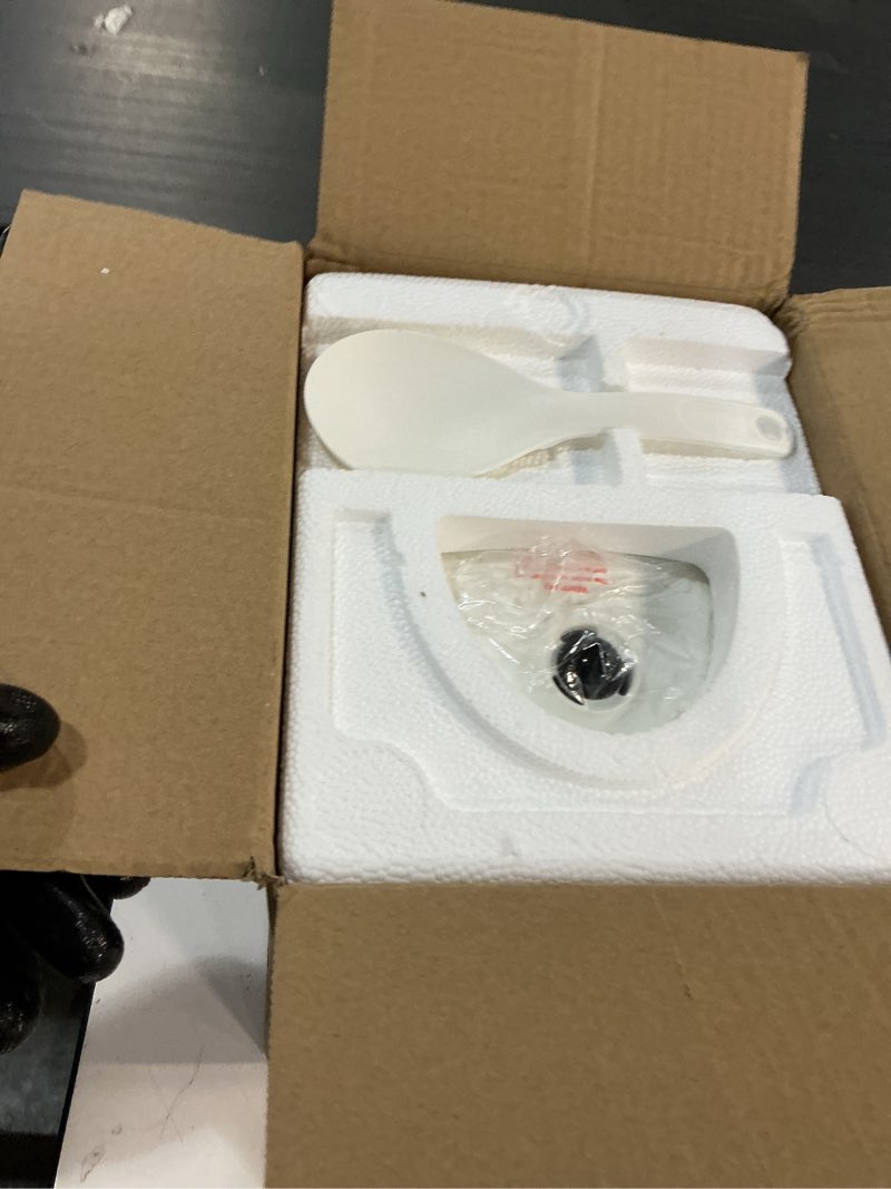 Condition photo showing Good Condition for Bear Mini Rice Cooker 2 Cups Uncooked, 1.2L Portable Non-Stick Small Travel Rice Cooker, BPA Free, One Button to Cook and Keep Warm Function, White A-Snow White(1.2L) with Easy One Button Control