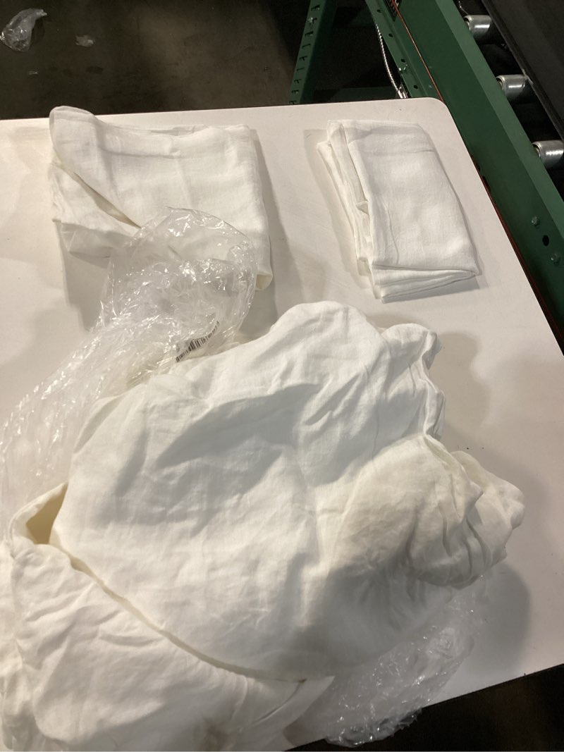 Condition photo showing New/Like New for european linen duvet cover set, king/cal king, white