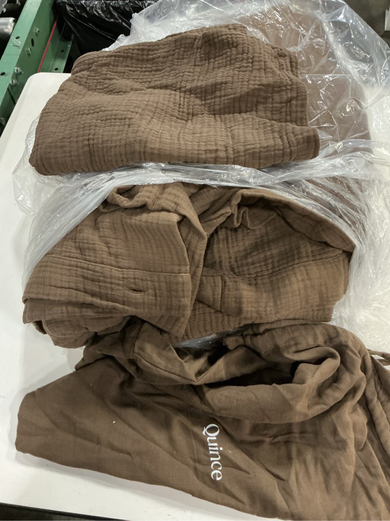 Condition photo showing Good Condition for quince airy gauze duvet cover set queen brown