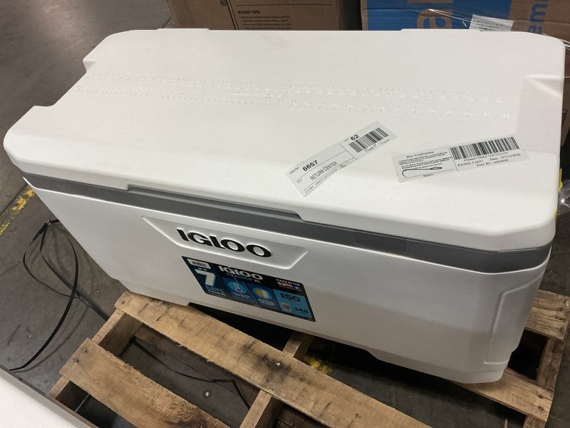 Condition photo showing As Is for igloo 150 quart maxcold cooler