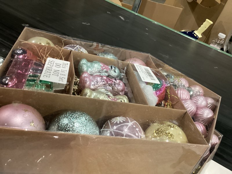 Condition photo showing New/Like New for Canlierr 70 Pcs Christmas Ball Ornaments Assorted Shatterproof Hanging Decor for Christmas Tree Deco