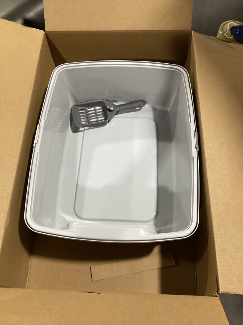 Condition photo showing Good Condition for iris usa cat litter box large open top with high sided walls tall scatter shield scoop included easy clean plastic pan stain resistant for big cats kittens indoor multi-cat households