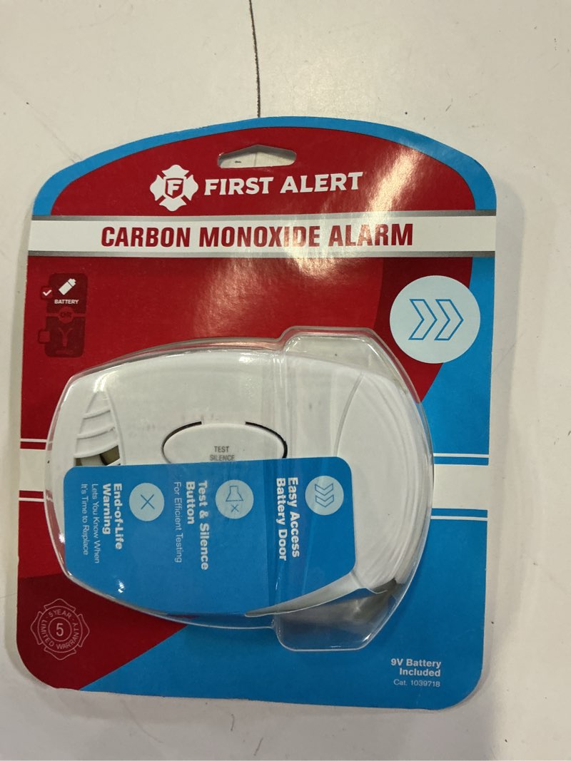 Condition photo showing As Is for first alert battery-powered electrochemical carbon monoxide detector
