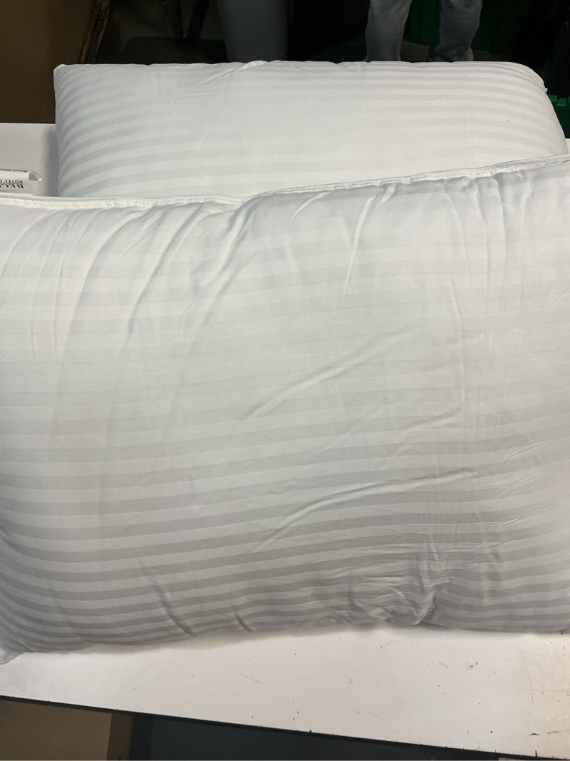 Condition photo showing Good Condition for beckham hotel collection bed pillows standard/queen size set of 2 - original soft down alternative pillow for sleeping - soft support for back, stomach or side sleepers queen / standard white