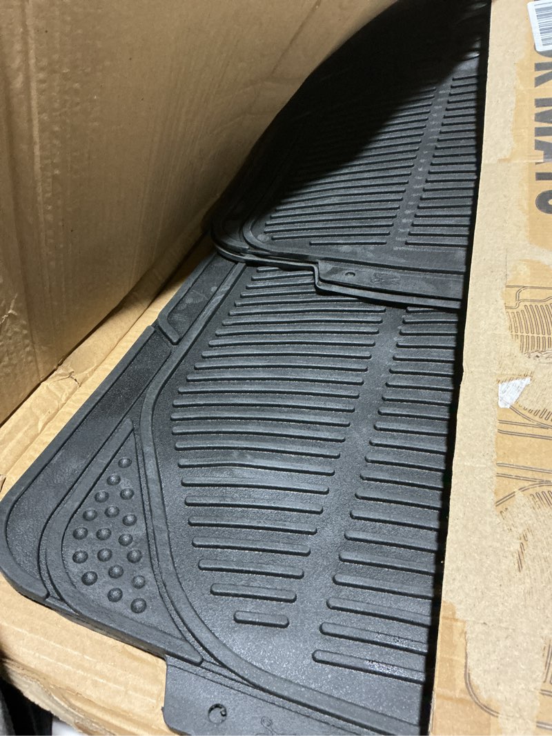 Condition photo showing Good Condition for BDK Floor Mats, 4-Piece All-Weather Car Mat with Universal Fit Design, Durable Rubber Car Floor Mats with Capture Ridges, Waterproof for Cars Trucks SUV (Black)