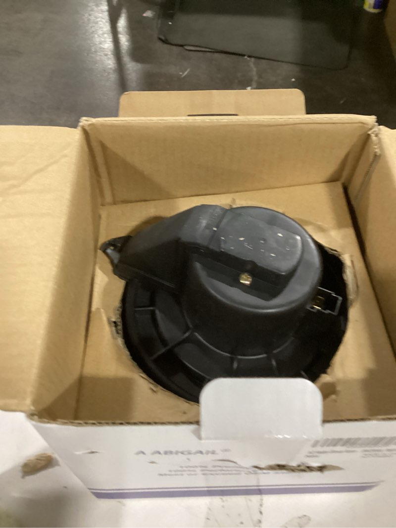 Condition photo showing Good Condition for ac heater blower motor with fan replacement for 2002-2008 dodge ram 1500 2500 3500, 2002 2003 2004 jeep grand cherokee replaces # 5012701ab, 5096255aa, 5096256aa, pm9198, 700012