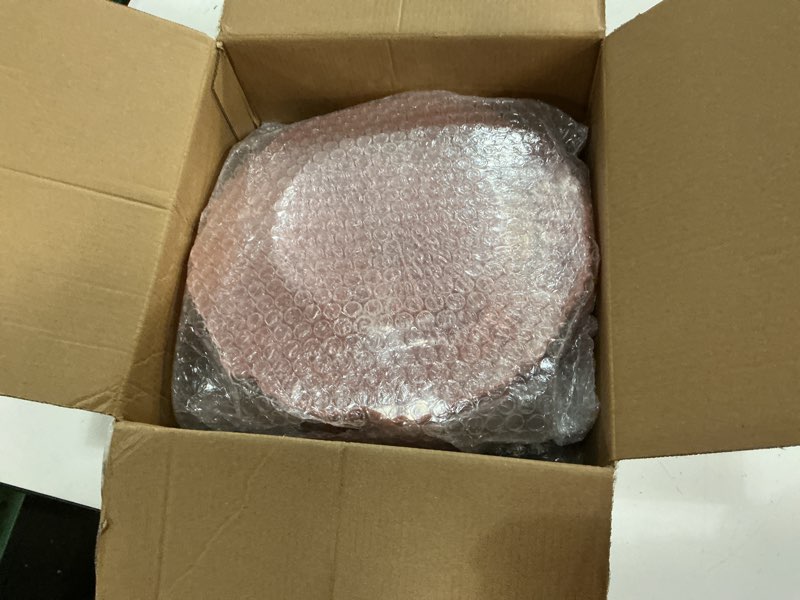 Condition photo showing New/Like New for u-qe 60pcs pink plates for party - pink plastic plates disposable heavy duty - clear pink plastic plates for mother's day including 30 plastic dinner plates 10" & 30 plastic dessert plates 7"