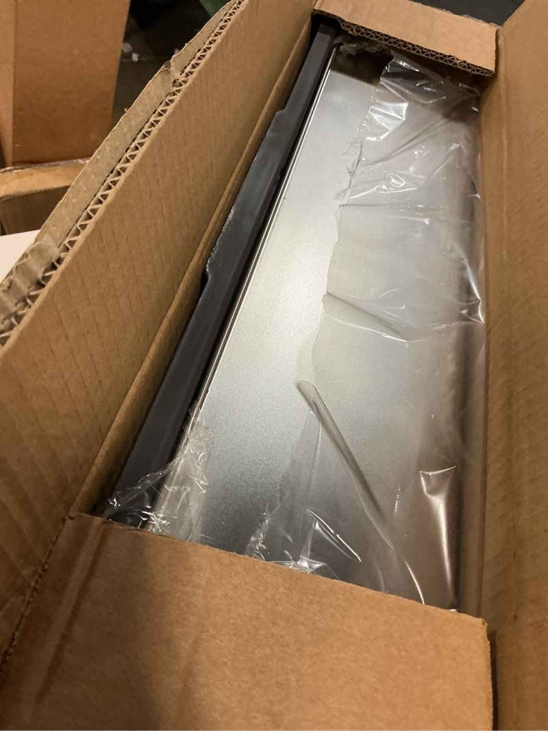 Condition photo showing Good Condition for stainless steel litter box, extra large litter boxes for big cats, xl metal cat litter box with lid, anti-urine leakage, non-sticky, include cat mat and litter scoop x-large gray