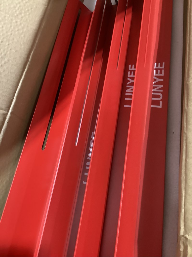 Condition photo showing Good Condition for LUNYEE Juice Groove Jig – Adjustable Metal Router Jig with Quick-Adjust Design for Cutting Board Jui