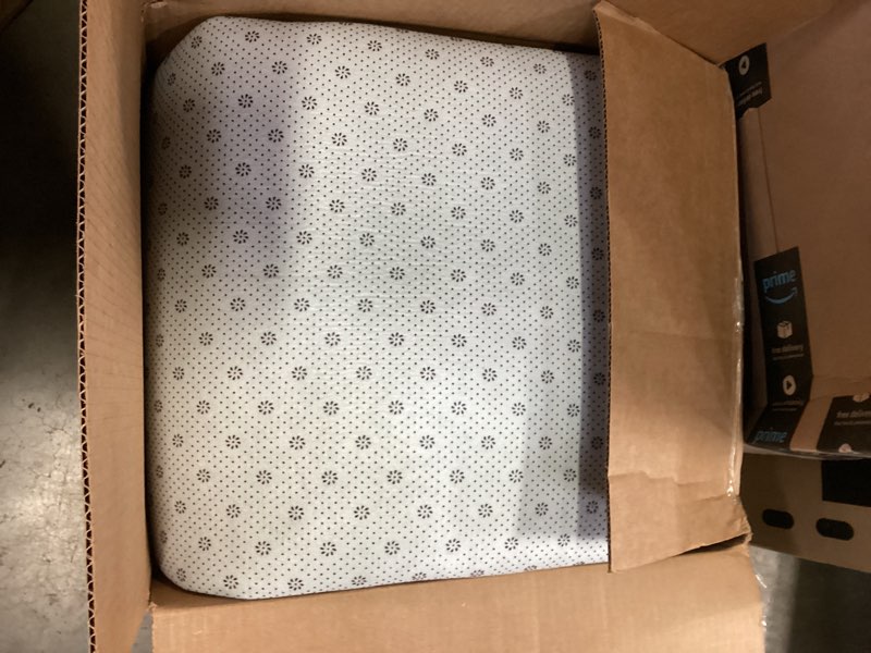 Condition photo showing Good Condition for sour lemon 8x10 area rugs for living room, soft large area rug fluffy rugs for bedroom?machine washable area rug non slip carpet rug for living room playroom kids room home decor milky white 8' x 10' (rectangular)