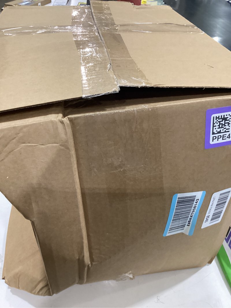 Condition photo showing New/Like New for Loloi rug 