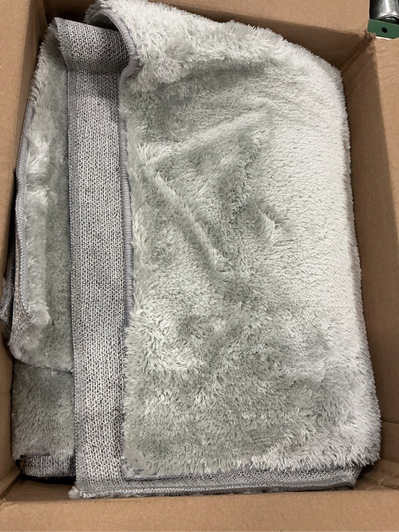 Condition photo showing Good Condition for Ultra Soft Rug for Living Room, 5X8 Fluffy Shag Area Rug for Bedroom, Modern Shaggy Carpet Fuzzy Rug for Teens Dorm Nursery Home Decor Aesthetic, Upgrade Anti-Skid Durable, Light Grey Light Grey 5' x 8' (Rectangular)