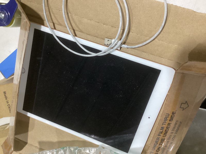 Condition photo showing Good Condition for apple ipad (10.2-inch, wi-fi, 32gb) - gold (latest model, 8th generation) (renewed) 32gb gold wifi
