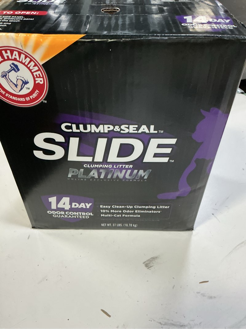 Condition photo showing New/Like New for arm & hammer clump & seal slide platinum multi-cat clumping litter, easy clean, superior odor control, 37 lbs