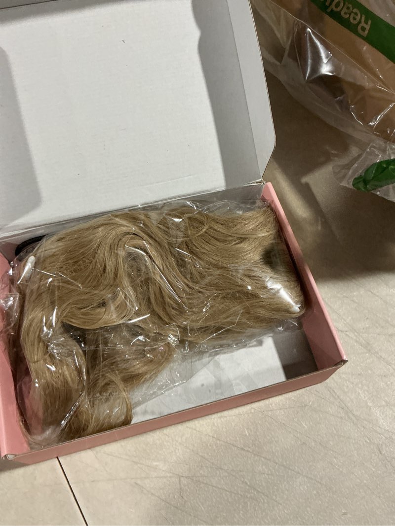 Condition photo showing Good Condition for Flufymooz Ponytail Extension, Flexible Wrap Around Ponytail Extension Long Wavy Curly Ponytail Hair Extensions Natural pony tail Synthetic Hairpiece for Women 26 Inch (Champagne Blonde) 26 Inch Champagne Blonde