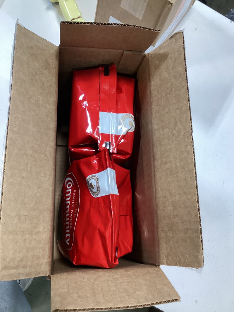 Condition photo showing New/Like New for Community Coffee Signature Blend, 64 Ounces Ground Coffee, Dark Roast, 32 Ounce Bag (Pack of 2) Signature Blend 32 Ounce (Pack of 2)
