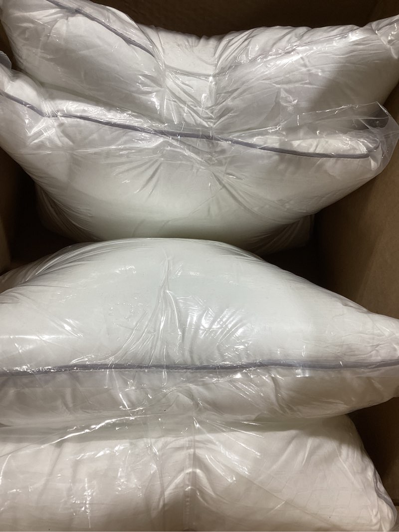 Condition photo showing Good Condition for Similar to Amazon Basics Down Alternative Bed Pillows, Medium Density For Back and Side Sleepers, King, 2-Pack, White, 36 in L x 20 in W King (Pack of 2) Medium Pillow