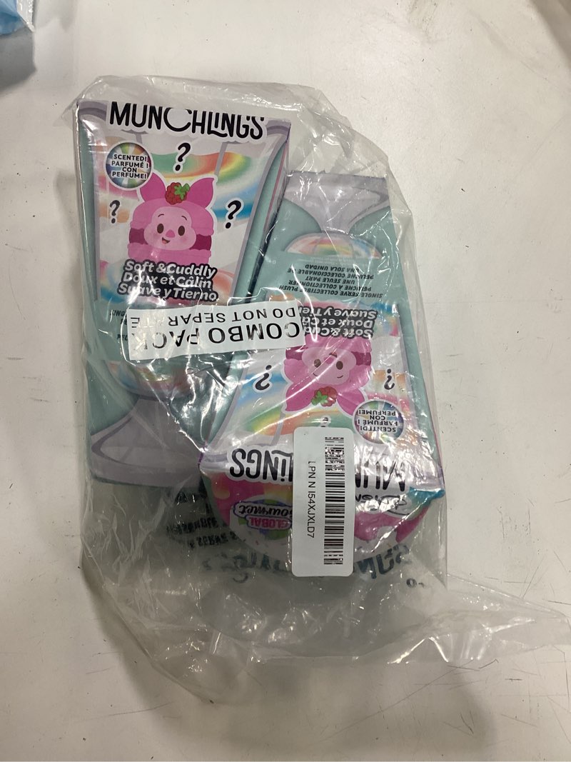 Condition photo showing Good Condition for Disney Munchlings Single Serve Scented Collectible Plush 2-Pack, 4.5 inch Collectible Plush Toy for Teens, Girls, Boys, Holiday Stocking Stuffers, Gifts, Presents, Kids, Ages 0 and Up