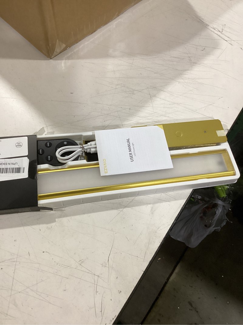 Condition photo showing Good Condition for ezvalo picture light for wall, 4800mah rechargeable wireless remote, 13in dimmable magnetic led art display light with 3 color temperatures, for gallery, living room, bedroom, hallway (gold) gold 1pack-13in