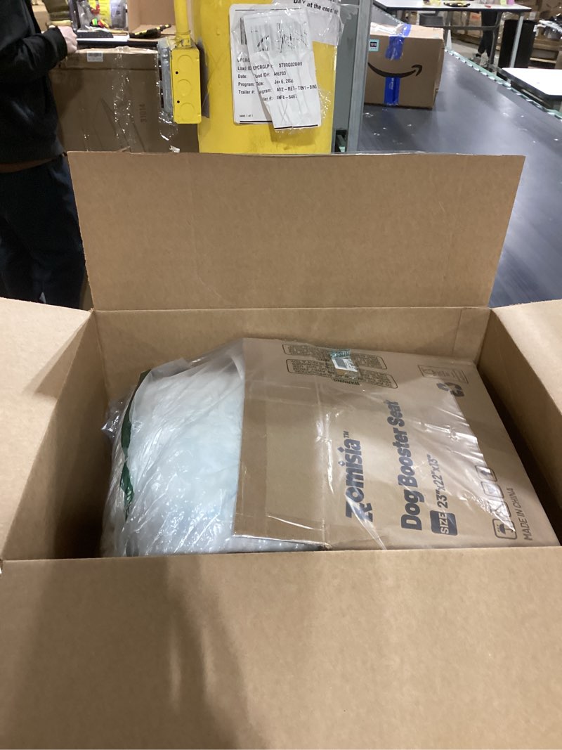 Condition photo showing Good Condition for Dog Car Seat for Small to Medium Dogs - Waterproof Pet Booster Seat for Car with Clip-On Safety Leash, Travel Carrier for Puppy up to 25 lbs, Memory Foam Filling & Adjustable Buckles, Grey Light Grey