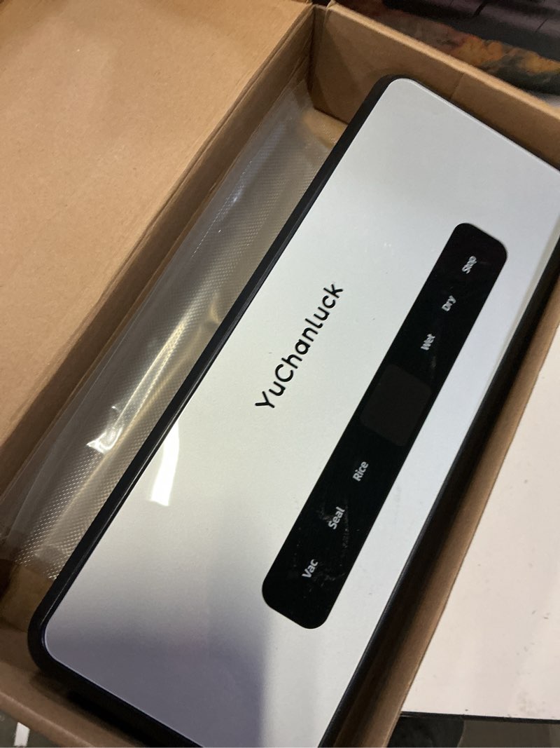 Condition photo showing Good Condition for vacuum sealer machine built-in bag roll storage and cutter,fast-compact food sealer,90kpa powerful suction,multi-functional food vacuum saver&wide seal,with1 bag roll&5pcs pre-cut bags