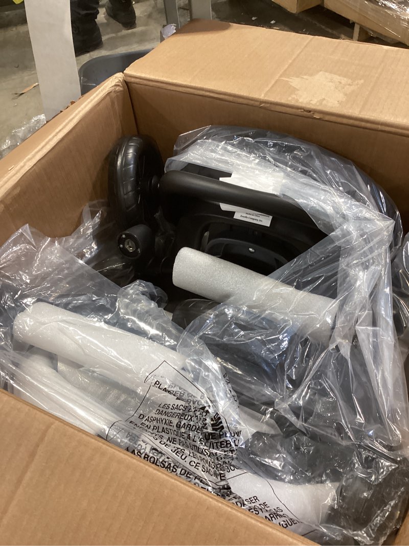 Condition photo showing Good Condition for Evenflo Pivot Modular Travel System with LiteMax Preemie and Infant Car Seat (Casual Gray) Casual Gray Pivot Modular Travel System with LiteMax Infant Car Seat NEW SIDE IMPACT