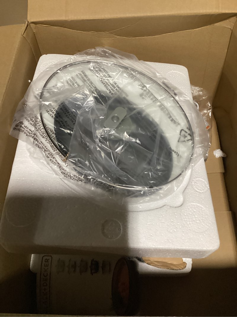 Condition photo showing New/Like New for BLACK+DECKER 7-Quart Slow Cooker, SC2007D, Lid Holder, 3 Heat Settings, Extra Large Handles, Dishwasher Safe, Teal Teal Wave