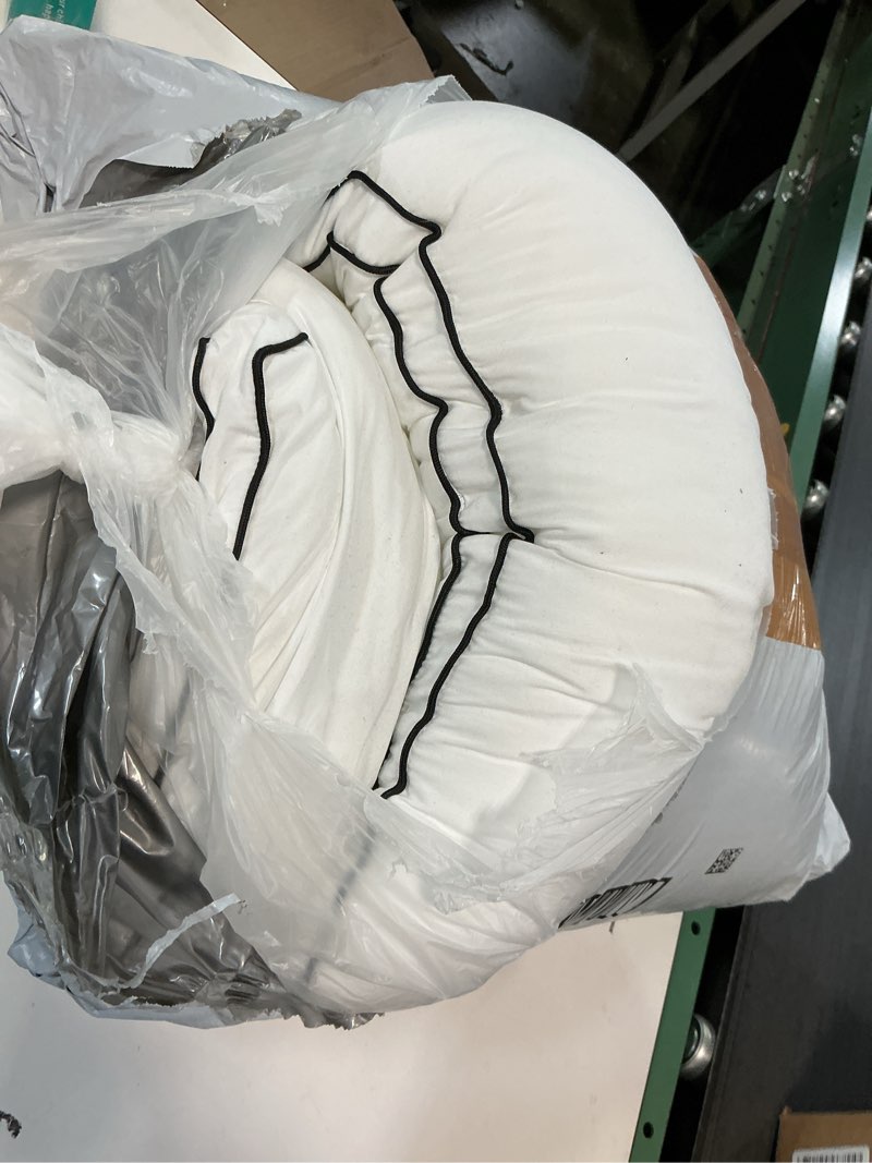 Condition photo showing As Is for Premium Pillows Queen Size Set of 2, Fluffy and Supportive 7D Down Alternative Bed Pillows, Luxury Soft Hotel Quality Gusseted Pillow for Side Back Stomach Sleepers, Relief Neck Head and Shoulder Pain Pack of 2 Queen - 20" x 30" White