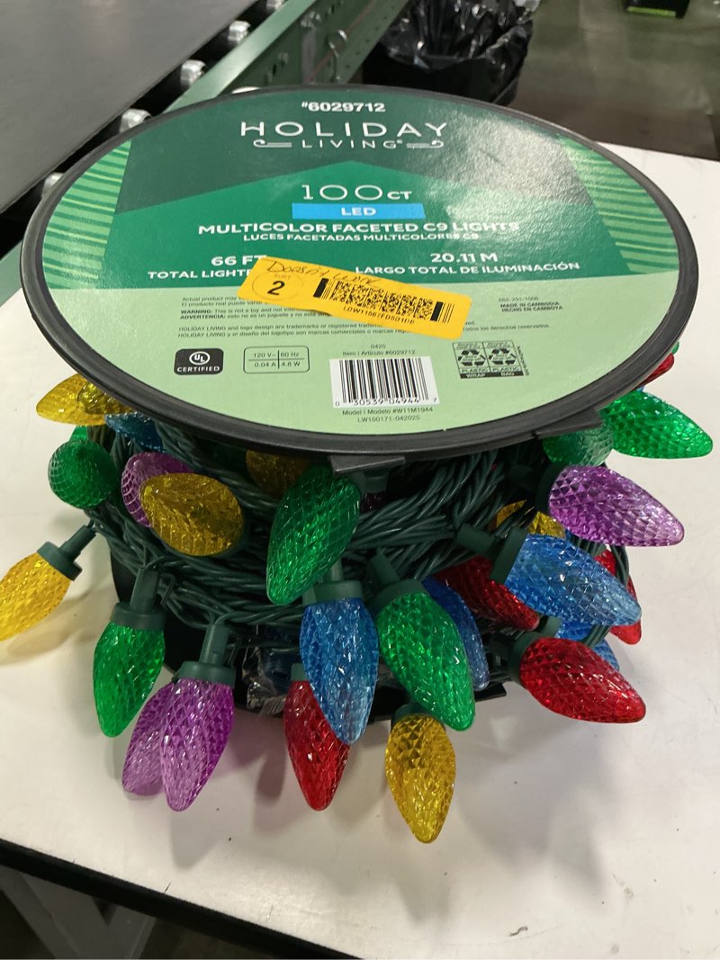 Condition photo showing As Is for 6029712 holiday living 