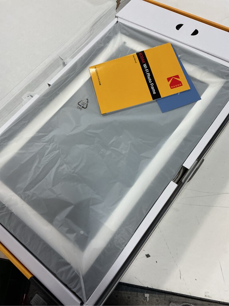 Condition photo showing Good Condition for KODAK 15.6 Inch Digital Picture Frame, 64GB WiFi Digital Photo Frame 1920x1080 HD IPS Touch Screen, Auto-Rotate, Share Photos and Videos via KODAK App Wood 15.6 inch
