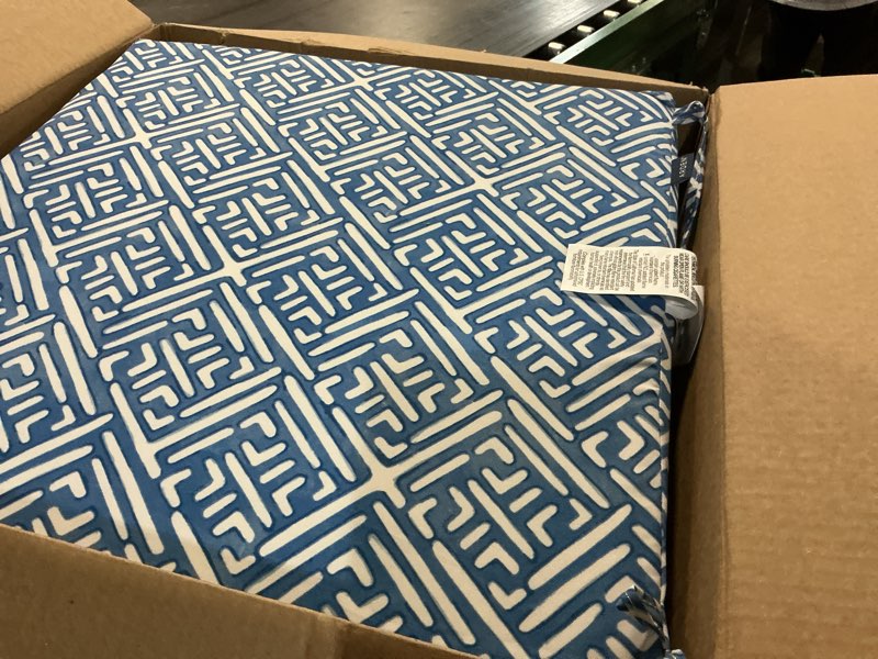 Condition photo showing Good Condition for arden outdoor foam deep seat cushion set, 24 in x 24 in, weather-proof, rain-proof, fade resistant patio cushion, bottom and back cushion for chair, sofa, and couch amalfi blue tile certi-pur foam amalfi blue tile 1 pack