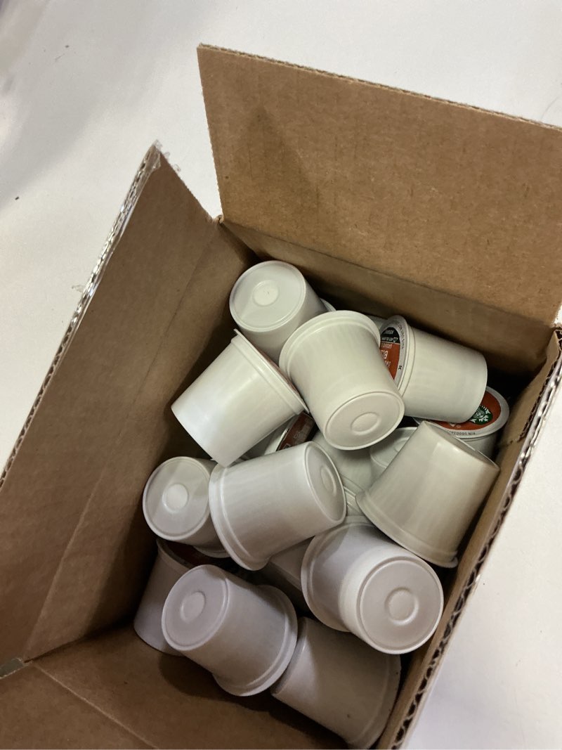 Condition photo showing New/Like New for (BB:14.APR.2026)Starbucks K-Cup Coffee Pods, Medium Roast Hot or Iced Coffee, Breakfast Blend, 40 Keurig Pods Breakfast 40 Count (Pack of 1)