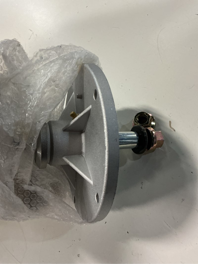 Condition photo showing Good Condition for 2 pack 1001046 spindle assembly replaces 1001046 spindle murray 492574ma spindle assembly murray 092574, 094129ma, 090905ma, 092574ma, 692574ma, 92574ma for murray 38", 40", 42" lawn tractors 2x1001046